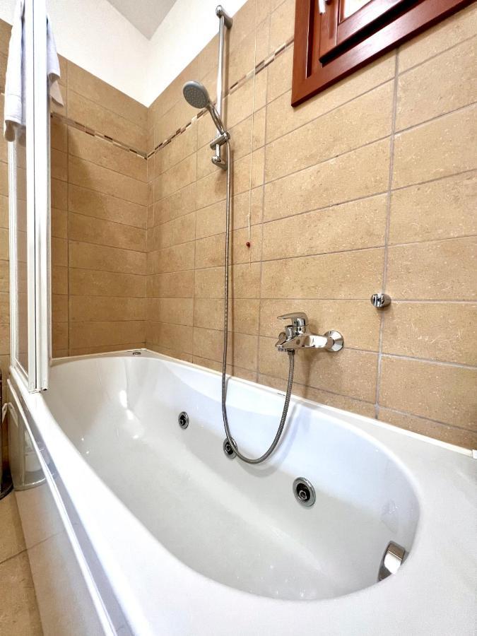 Apartment Gardabebo Torbole Sul Garda Екстер'єр фото